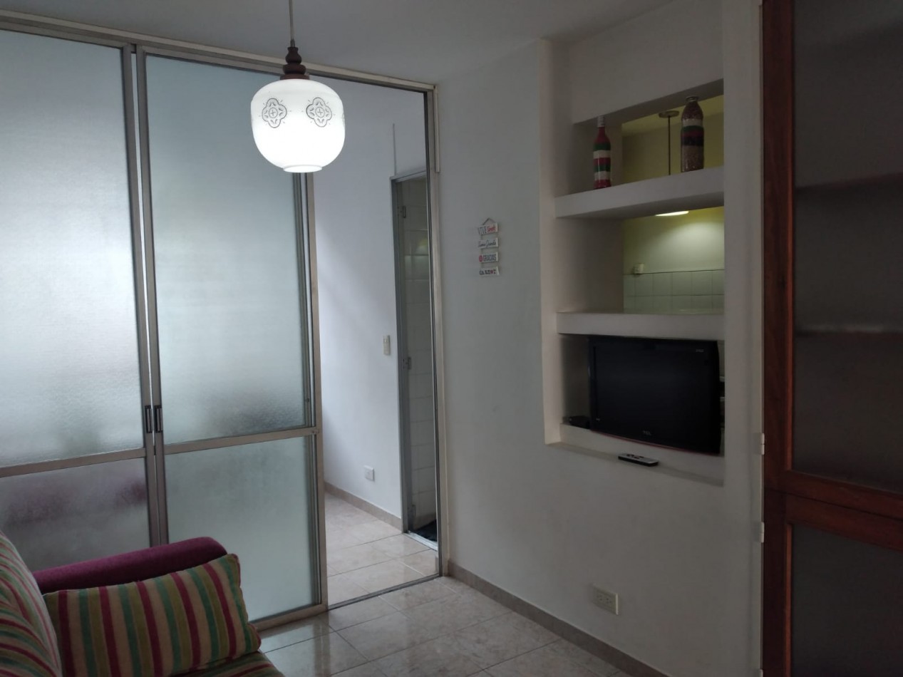 Departamento de 1 Ambiente dividido - Centro