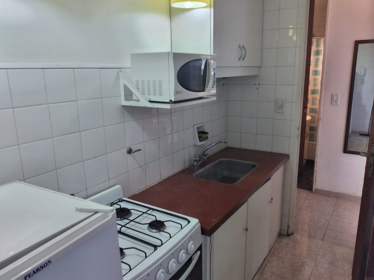 Departamento de 1 Ambiente dividido - Centro