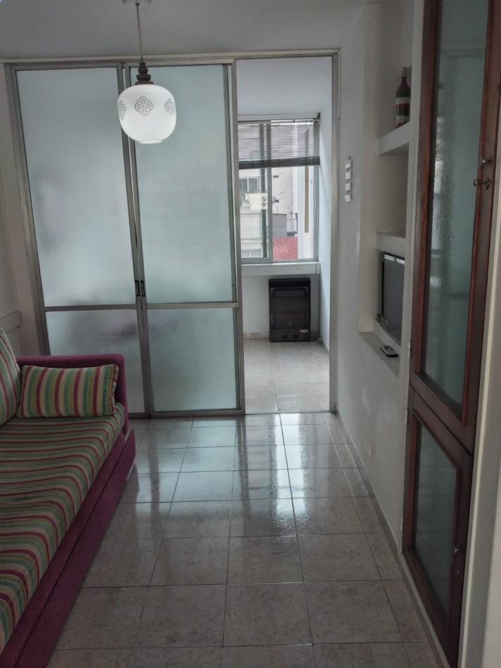 Departamento de 1 Ambiente dividido - Centro