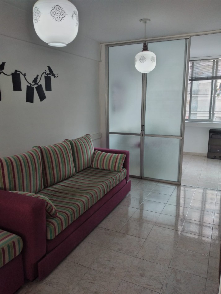 Departamento de 1 Ambiente dividido - Centro