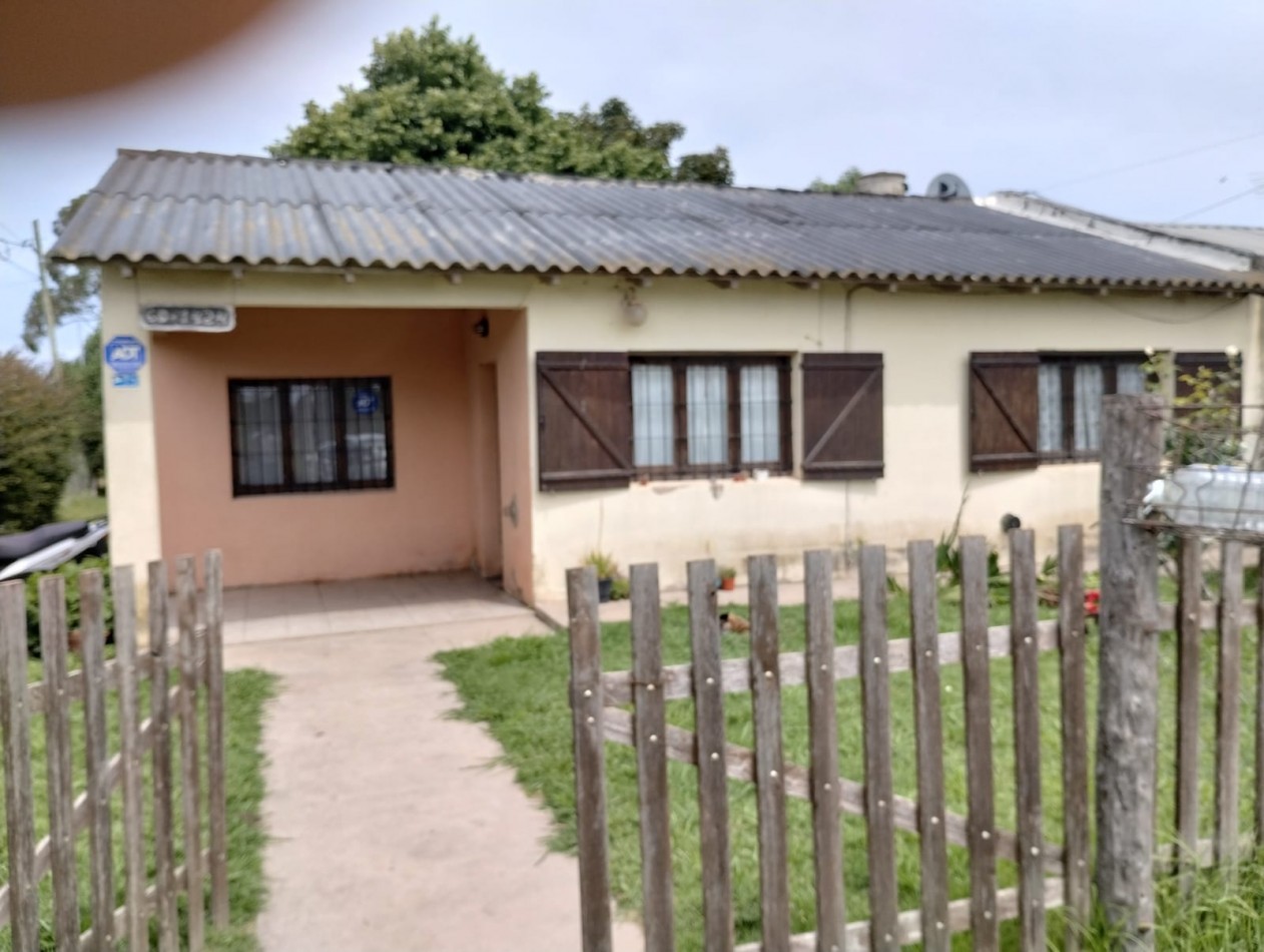 Casa de 3 Ambientes - Miramar