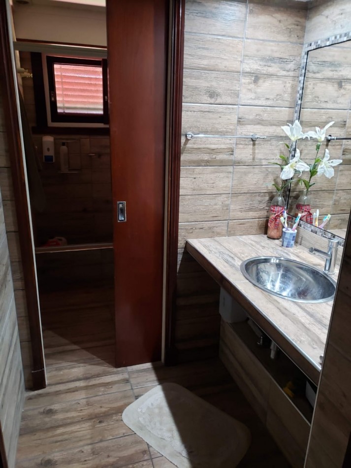 Excelente Chalet de 4 Ambientes - Miramar