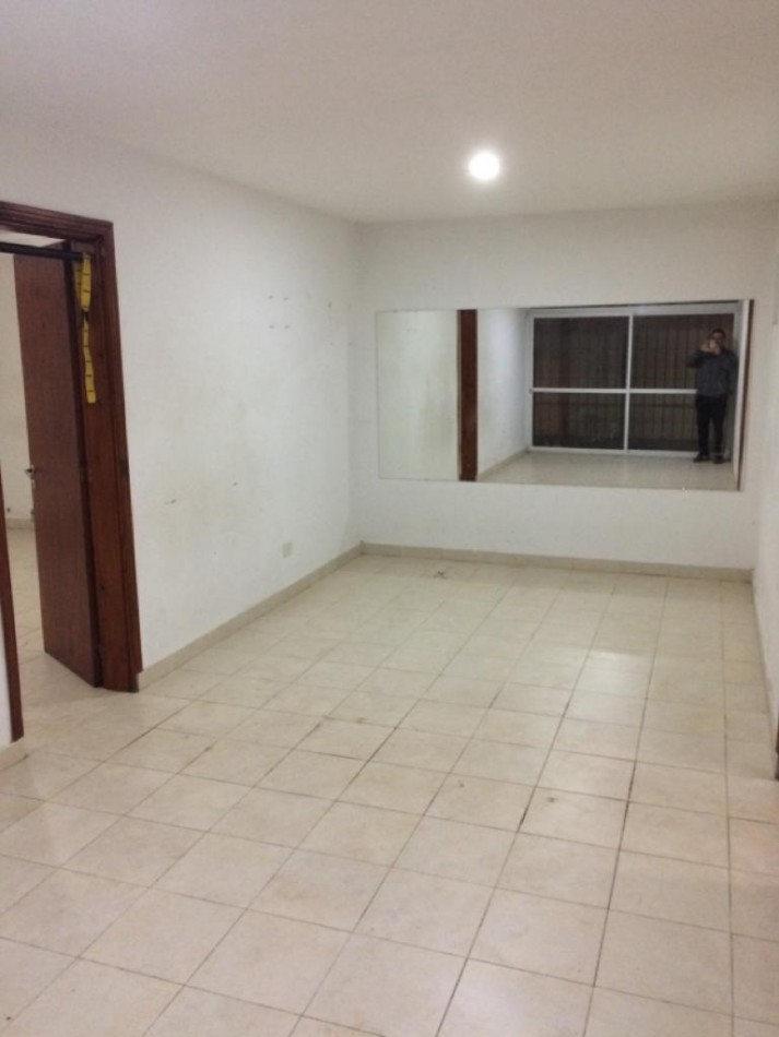 Chalet dividido en 2 plantas - Miramar