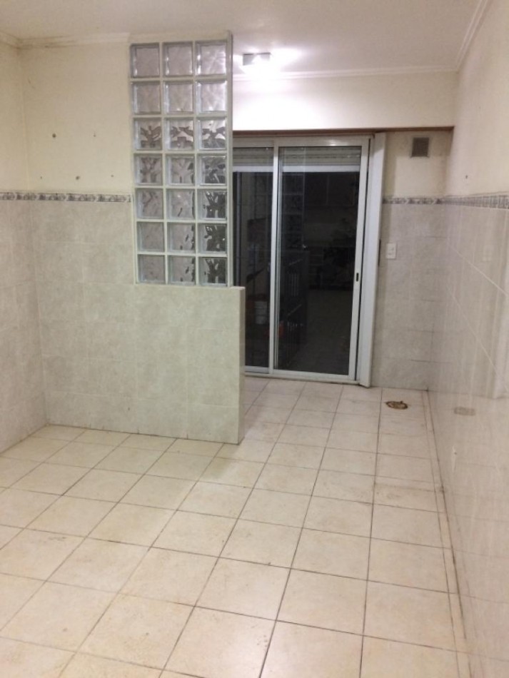 Chalet dividido en 2 plantas - Miramar