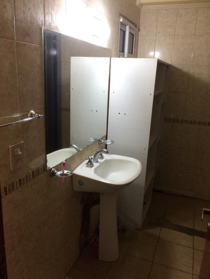 Chalet dividido en 2 plantas - Miramar
