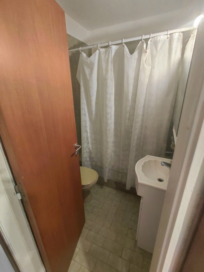 4 Ambientes con Cochera - Centro