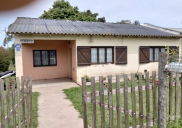 Casa de 3 Ambientes - Miramar