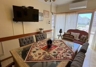 4 Amb. al frente con balcon - Centro